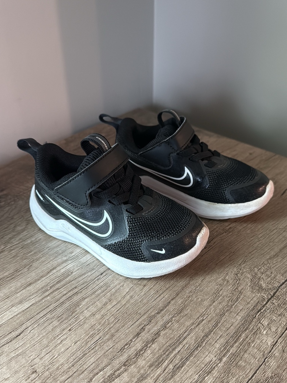 Nike Toddler Cosmic Runner Shoes